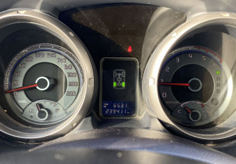 Подержанный автомобиль Mitsubishi Pajero 2008 года (20 фото)