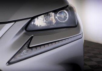 Подержанный автомобиль Lexus NX 2015 года (17 фото)