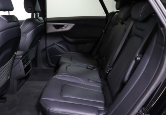 Новый Audi Q8 2023 (10 фото)