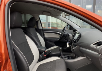 Подержанный автомобиль LADA (ВАЗ) Vesta Wagon 2018 года (20 фото)