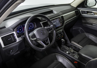 Подержанный автомобиль Volkswagen Teramont 2021 года (10 фото)