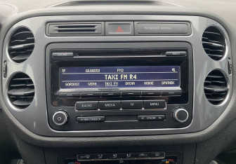 Подержанный автомобиль Volkswagen Tiguan 2011 года (15 фото)