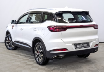 Подержанный автомобиль Chery Tiggo 7 Pro Max 2024 года (7 фото)