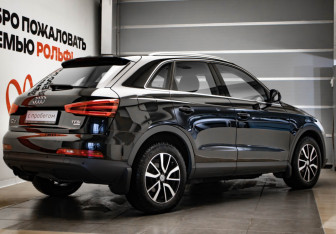 Подержанный автомобиль Audi Q3 2012 года (4 фото)