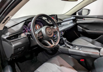 Подержанный автомобиль Mazda 6 Sedan 2019 года (16 фото)