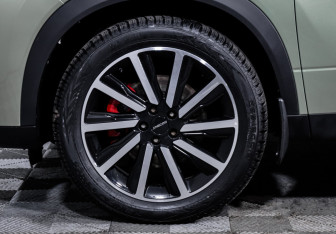 Подержанный автомобиль Jaecoo J7 2023 года (15 фото)