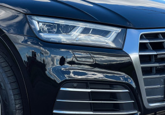 Подержанный автомобиль Audi Q5 2017 года (19 фото)