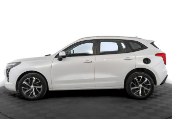 Подержанный автомобиль Haval Jolion 2022 года (8 фото)