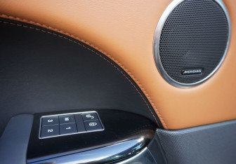Подержанный автомобиль Land Rover Range Rover Sport 2019 года (19 фото)