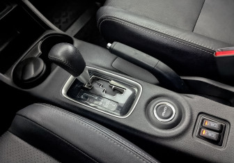 Подержанный автомобиль Mitsubishi Outlander 2016 года (28 фото)