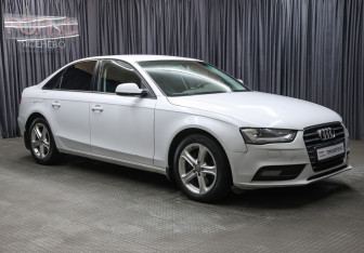 Подержанный автомобиль Audi A4 Sedan 2014 года (2 фото)