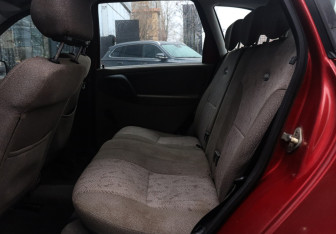 Подержанный автомобиль LADA (ВАЗ) Kalina Wagon 2011 года (10 фото)