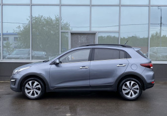 Подержанный автомобиль Kia Rio Hatchback 2019 года (8 фото)