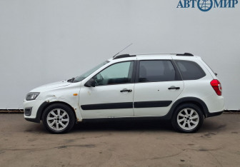 Подержанный автомобиль LADA (ВАЗ) Kalina Wagon 2015 года (8 фото)
