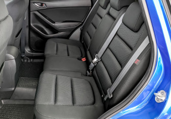 Подержанный автомобиль Mazda CX-5 2013 года (12 фото)