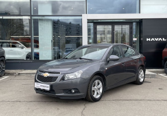 Подержанный автомобиль Chevrolet Cruze Sedan 2012 года (1 фото)