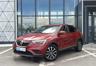 Подержанный автомобиль Renault Arkana 2019 года (1 фото)