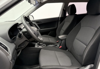 Подержанный автомобиль Hyundai Creta 2021 года (10 фото)