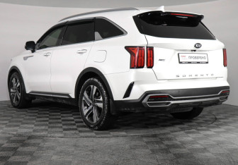 Подержанный автомобиль Kia Sorento 2020 года (7 фото)