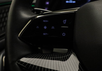 Подержанный автомобиль Exeed LX 2023 года (16 фото)