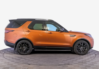 Подержанный автомобиль Land Rover Discovery 2019 года (4 фото)