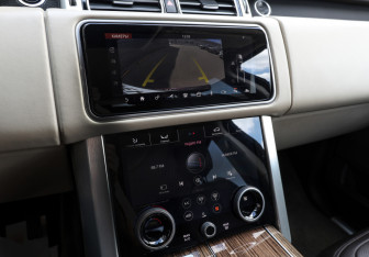 Подержанный автомобиль Land Rover Range Rover 2018 года (18 фото)