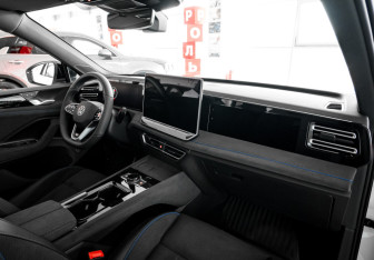 Новый Volkswagen Tiguan 2024 (17 фото)