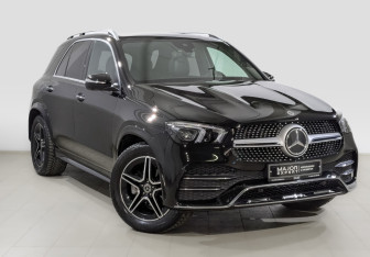 Подержанный автомобиль Mercedes-Benz GLE 2021 года (3 фото)