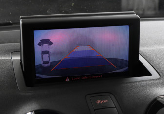 Подержанный автомобиль Audi A1 2012 года (13 фото)