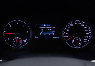 Подержанный автомобиль Hyundai Santa Fe 2021 года (12 фото)