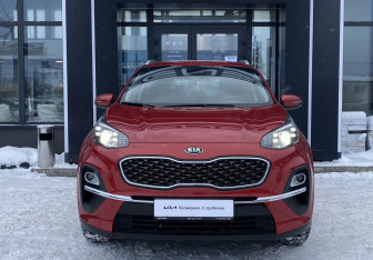 Подержанный автомобиль Kia Sportage 2020 года (2 фото)