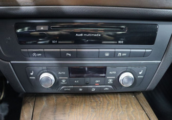 Подержанный автомобиль Audi A6 Sedan 2014 года (20 фото)