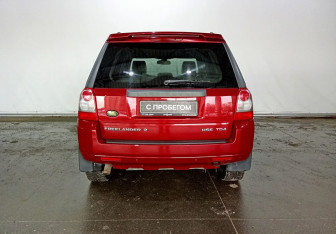 Подержанный автомобиль Land Rover Freelander 2008 года (5 фото)