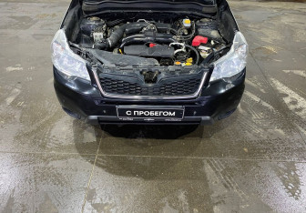Подержанный автомобиль Subaru Forester Suv 2015 года (17 фото)