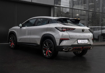 Подержанный автомобиль Changan UNI-T 2020 года (7 фото)