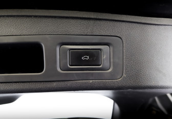 Подержанный автомобиль Exeed LX 2022 года (27 фото)