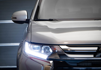 Подержанный автомобиль Mitsubishi Outlander 2016 года (36 фото)