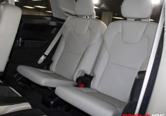 Подержанный автомобиль Volvo XC90 2019 года (11 фото)