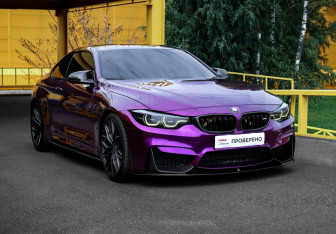 Подержанный автомобиль BMW M4 Coupe 2016 года (36 фото)