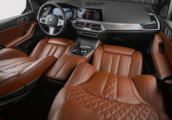 Подержанный автомобиль BMW X5 2023 года (22 фото)