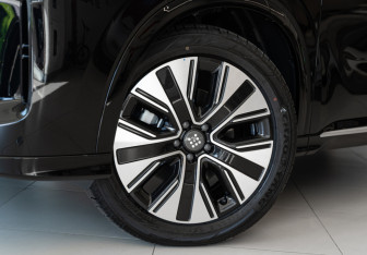 Новый Evolute i-SPACE 2025 (12 фото)