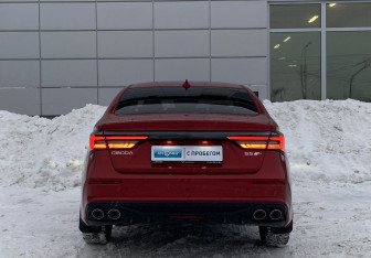 Подержанный автомобиль Omoda S5 GT 2023 года (6 фото)