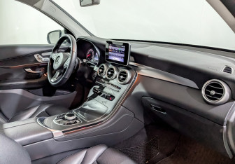 Подержанный автомобиль Mercedes-Benz GLC Coupe 2019 года (11 фото)