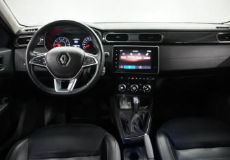 Подержанный автомобиль Renault Arkana 2019 года (12 фото)