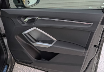 Подержанный автомобиль Audi Q3 Sportback 2020 года (25 фото)