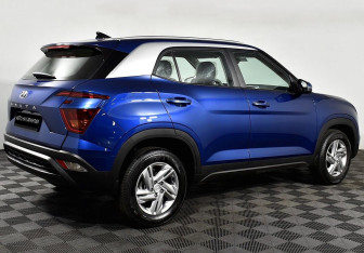Подержанный автомобиль Hyundai Creta 2022 года (3 фото)