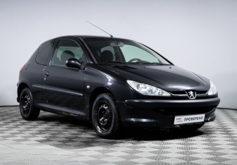 Подержанный автомобиль Peugeot 206 Hatchback 2007 года (3 фото)