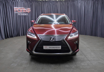 Подержанный автомобиль Lexus RX 2018 года (2 фото)