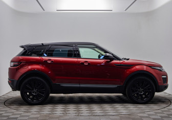 Подержанный автомобиль Land Rover Range Rover Evoque 2018 года (4 фото)