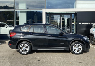 Подержанный автомобиль BMW X1 2016 года (4 фото)